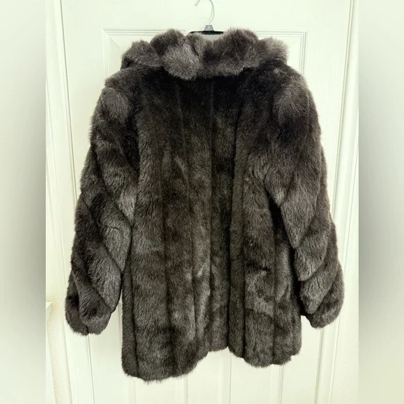 Vintage Faux fur black luxurious Jacket size medium - Picture 6 of 11